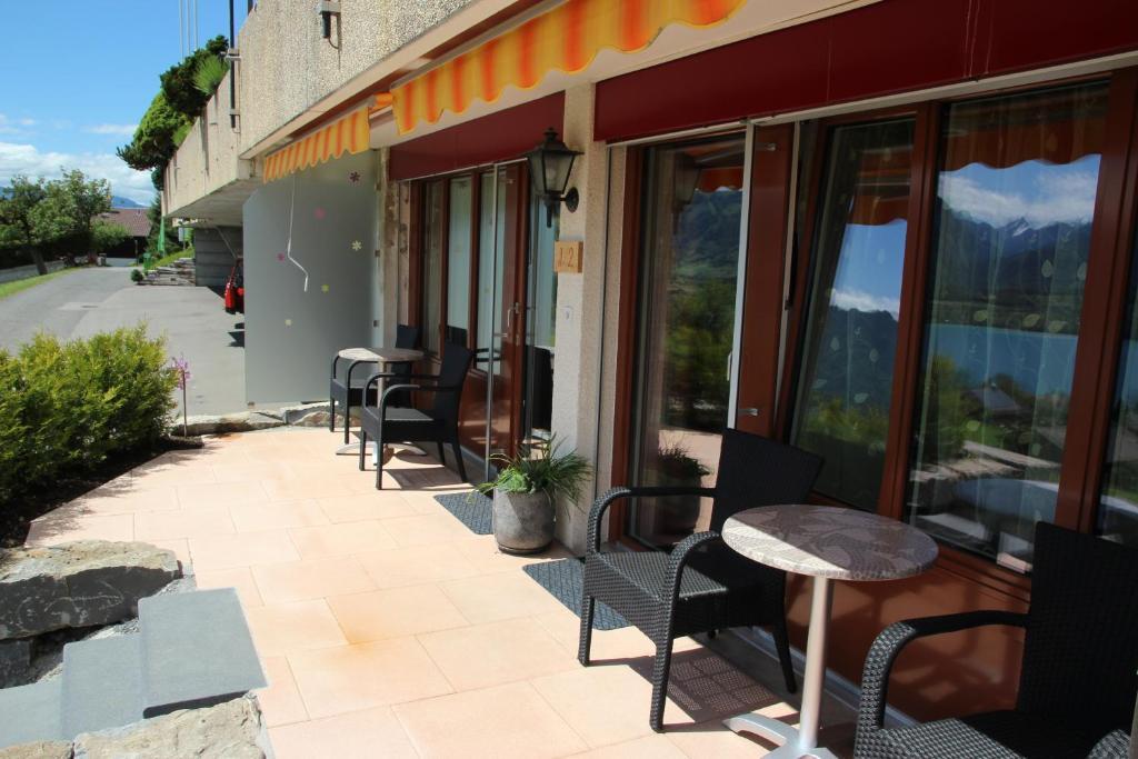Hotel Restaurant Panorama Тун Екстер'єр фото