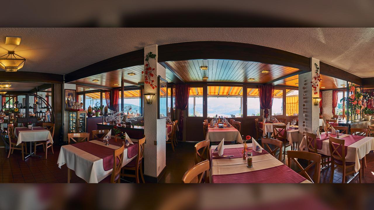 Hotel Restaurant Panorama Тун Екстер'єр фото